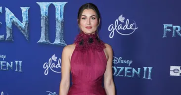 Koronavirüse yakalanan ünlü oyuncu gün gün semptomları anlattı: İkinci gün akciğerimde yoğun bir ağrı...