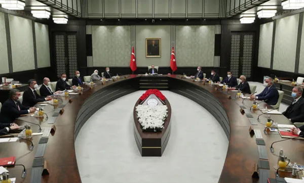 Türkiye'nin gözü Kabine Toplantısı'nda! Kısıtlamalar kalkacak mı? Kafe ve restoranlar açılacak mı? Yüz yüze eğitim ne zaman başlayacak?-7