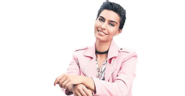 Amine Gülşe’den eşi Mesut Özil’e çocuk mesajı! '5 çocuk sözü verdik'