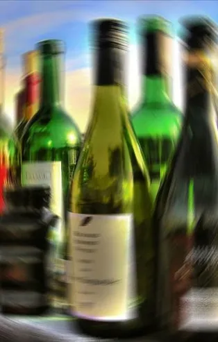 Tam kapanmada alkol üzerinden algı yapanların yalanı çöktü! Birçok ülke yasakladı DSÖ 'yasaklansın' diyor