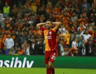 Andone özel bir dizlikle çalışıyor
