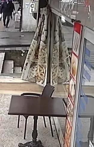 İstanbul'da öfkeli koca eşinin yüzüne yumruk attı! Kadın şikayetçi olmadı