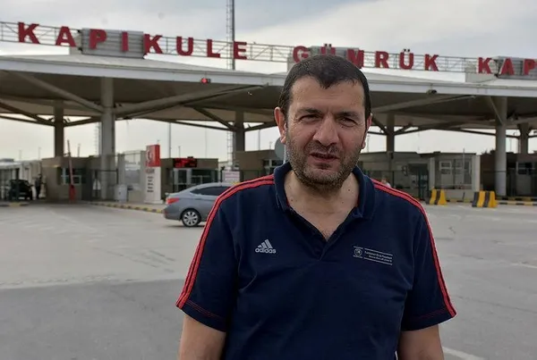 besiktas-yoneticisi-erdal-torunogullari-gokhan-gonul-ve-caner-erkin-bizde-kalacak-1591745671936.jpeg Beşiktaş yöneticisi Erdal Torunoğulları: Gökhan Gönül ve Caner Erkin bizde kalacak-3