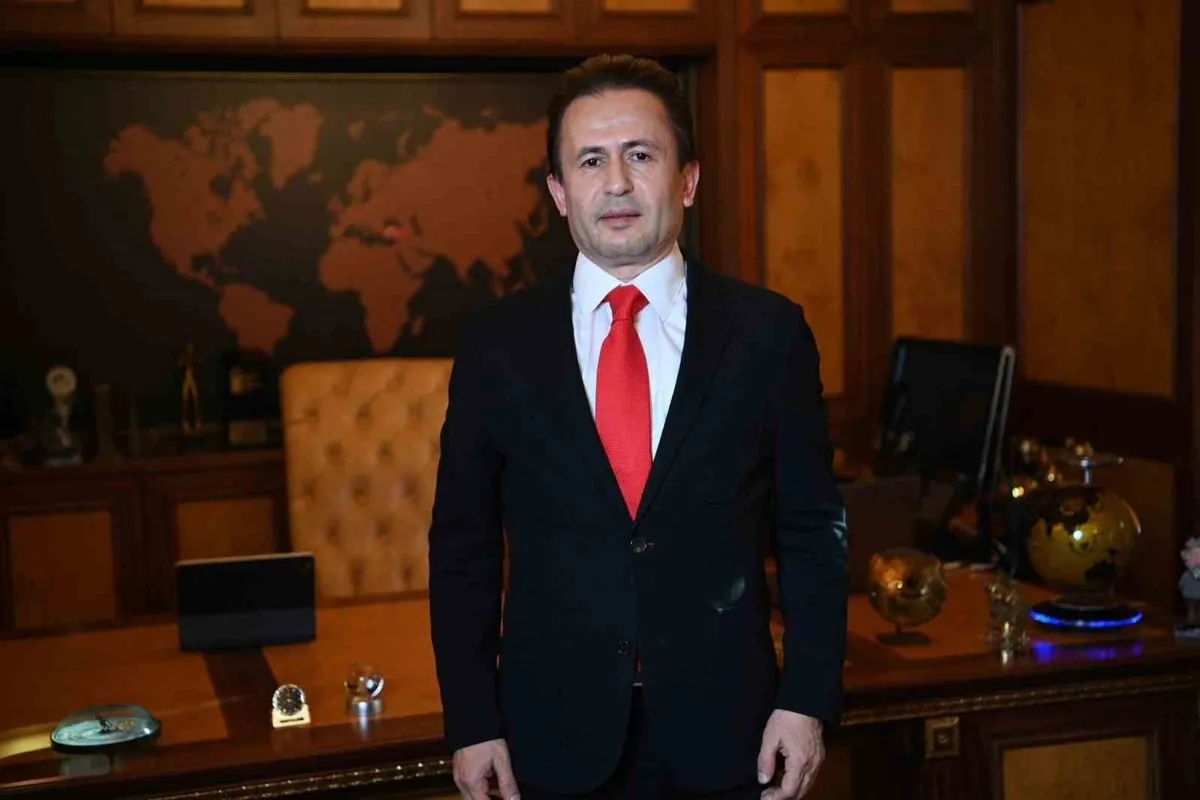sadi-yazici-emsal-transferi-iddialarina-rakamlarla-yanit-verdi-1785841658071.jpeg Şadi Yazıcı emsal transferi iddialarına rakamlarla yanıt verdi-3