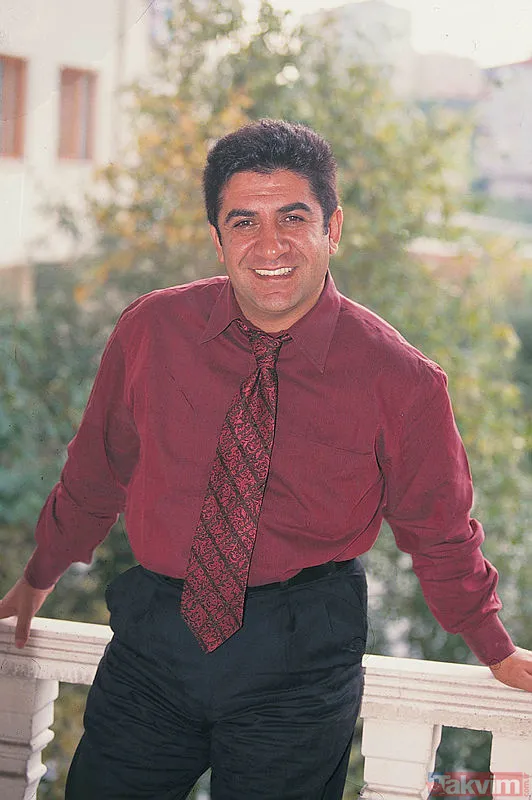 Nuri Sesigüzel'e veda! Cenazede "20 liran var mı?" sorusu karşısında neye uğradığını şaşıran Mahmut Tuncer: "Yüzsüz müsün?" - 16