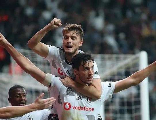 Beşiktaşlı yıldız duyurdu! Koronavirüs testim...