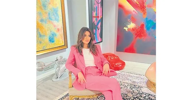 Sosyete onu konuştu! Seren Görgüzel'in kızı İlknaz Bektaş iki esere 70 milyon TL verdi