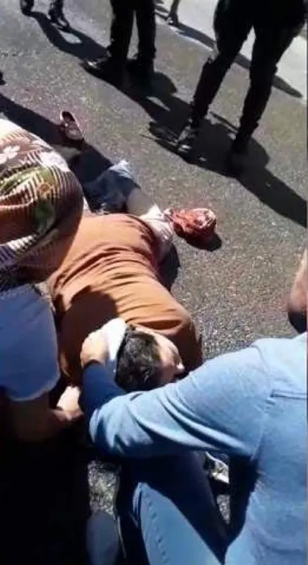 bosanma-asamasinda-oldugu-esini-sokak-ortasinda-vurdu-yaklasani-vururum-tehdidi-1631107003570.jpg Boşanma aşamasında olduğu eşini sokak ortasında vurdu! 'Yaklaşanı vururum' tehdidi-4