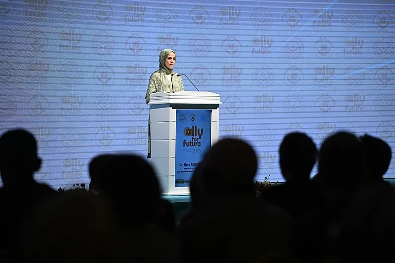1782138155551.jpeg ALLY for Future Kurucusu Dr. Esra Albayrak Batı'nın illüzyonunu bozdu! "Müslüman kadına biçilen rol hiç değişmedi"-4