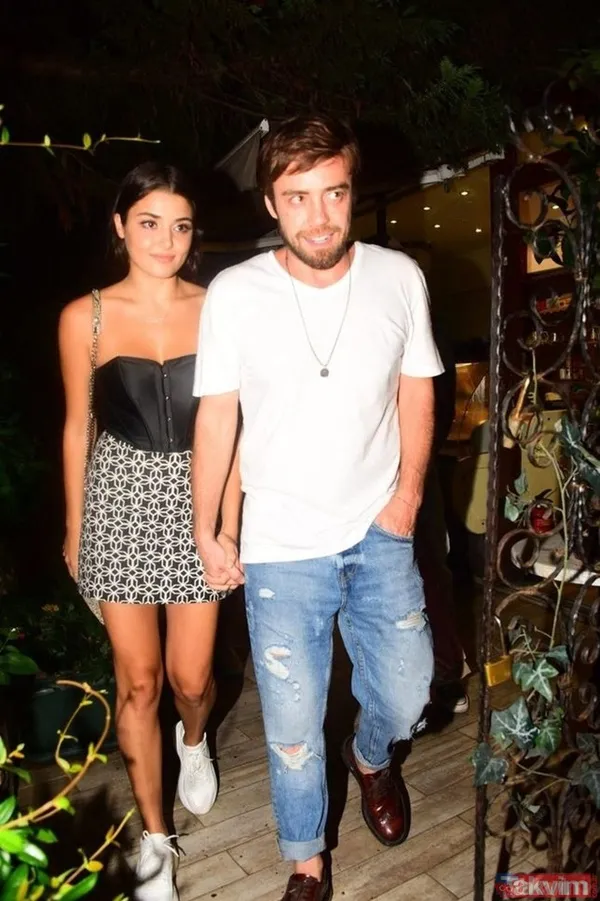 Hande Erçel, Kerem Bürsin'i unuttuğu gibi Kaan Yıldırım'ın da pabucunu dama attı! Boran Kuzum'la olay görüntü! 'Bu bakışlardan aşk çıkar' - 26