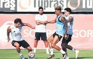 Beşiktaş sezonun ilk antrenmanını yaptı