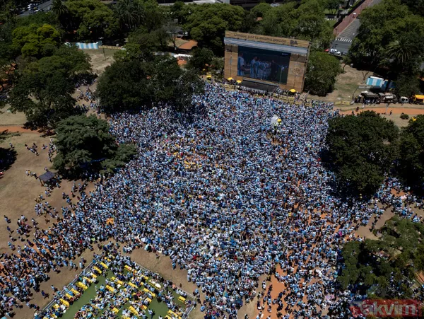 Arjantin Dünya Kupası'nı kazanırken Lionel Messi yine rekorları alt üst etti - 19