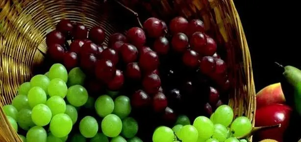 Mutluğun formülü üzüm