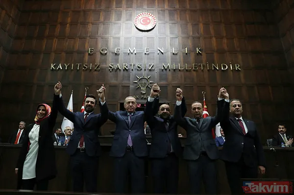 Cumhurbaşkanı Erdoğan, "Bugün Büyük Ak Parti Ailesine Katılma Kararı Alan 5 Belediye Başkanımızı Sizlere Tanıtmak İstiyorum. Afyon Bolvadin Belediye Başkanı...