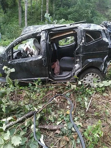 Ordu'da feci kaza: Dereye yuvarlanan otomobildeki biri hamile 3 kişi öldü-4