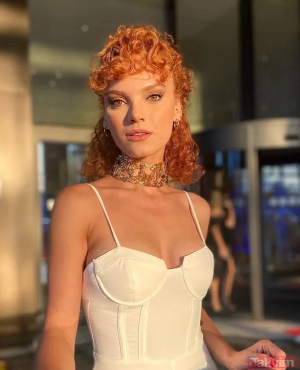 Üç Kız Kardeş'in Mine'si Nazlı Senem Ünal'ın kardeşi Çukur'un yıldızı çıktı! Meğer o da Senem kadar ünlüymüş - 3