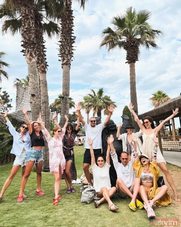 Demet Akalın bikini üstünü çıkarttı yarı çıplak haliyle olay! O görüntüyü gören dönüp bir daha baktı: "Gözümüze soktu" - 7