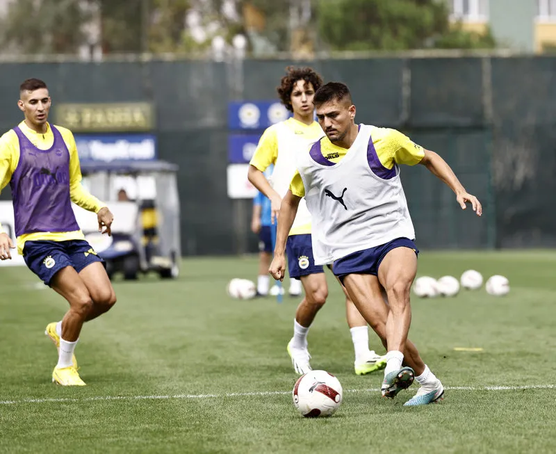 Cengiz Ünder'den güldüren paylaşım! "Hoş bulduk Fenerbahçe" - 3