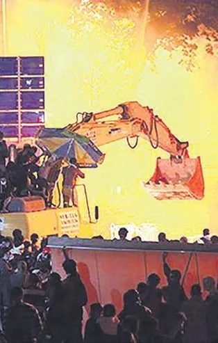 Gezi davası sonuçlandı! Başbakanlık Ofisine kepçelerle girmeye çalışanları yargı hatırlamadı