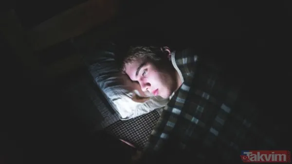 Yatakta telefon kullananlar dikkat: Araştırma uyku kaçıran alışkanlığı ortaya çıkardı - 5