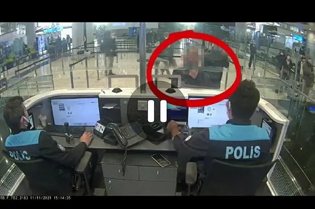 ABD ve fondaş basın "diplomat değil" demişti... Suçüstü yakalanan Davıd Jack Kojak'ın diplomatik pasaportu ortaya çıktı!