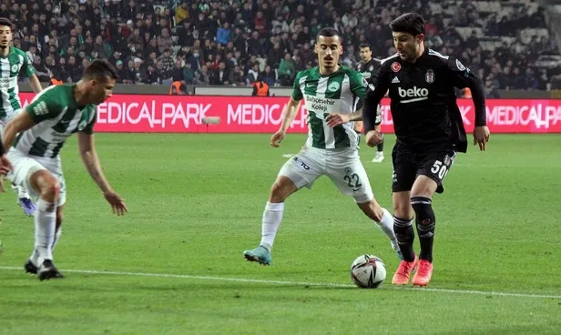 besiktas-giresunspor-karsisinda-iki-onemli-puan-birakti-1650236965955.jpeg Beşiktaş Giresunspor karşısında iki önemli puan bıraktı-8