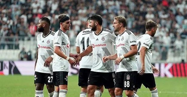 Beşiktaş evinde Göztepe’yi 3-0 mağlup etti