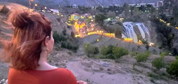 dunyanin-en-yuksek-ucuncu-selalesi-tortum-selalesi-kurban-bayraminda-doldu-tasti-1627024101427.jpg Dünyanın en yüksek üçüncü şelalesi Tortum Şelalesi Kurban Bayramı'nda doldu taştı-8