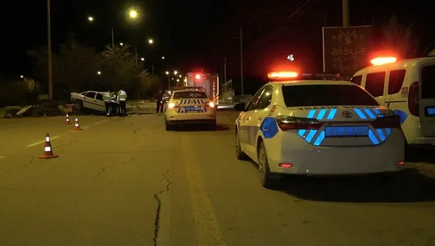 Kırıkkale'de meydana gelen trafik kazasında ekipler zamanla yarıştı!-3