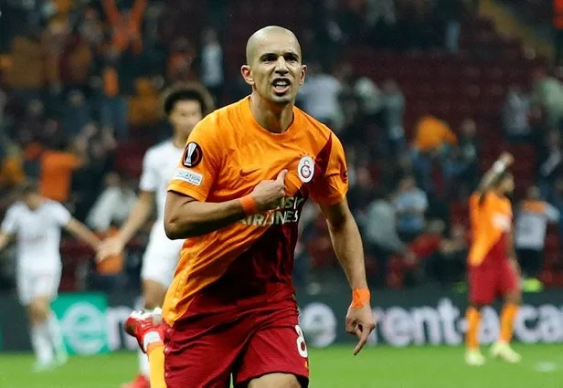 galatasaray-cezayirli-yildizi-feghouli-ile-yeniden-masaya-oturmaya-hazirlaniyor-1645726613563.jpeg