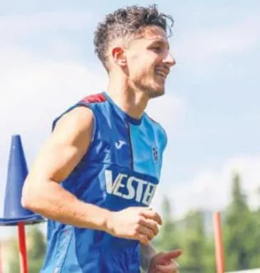 umut-gunes-firtinada-1694741049790.jpeg Trabzonspor Umut Güneş için Alanyaspor ile el sıkıştı-3