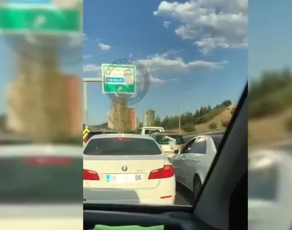 ambulansa-yol-vermeyen-dugun-konvoyundaki-9-surucuye-11-bin-tl-ceza-kesildi-1659288371084.jpeg Ambulansa yol vermeyen düğün konvoyundaki 9 sürücüye 11 bin TL ceza kesildi-2