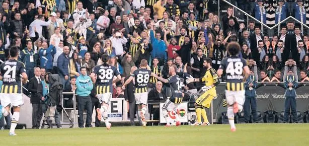 Golde coştu Asena’ya koştu