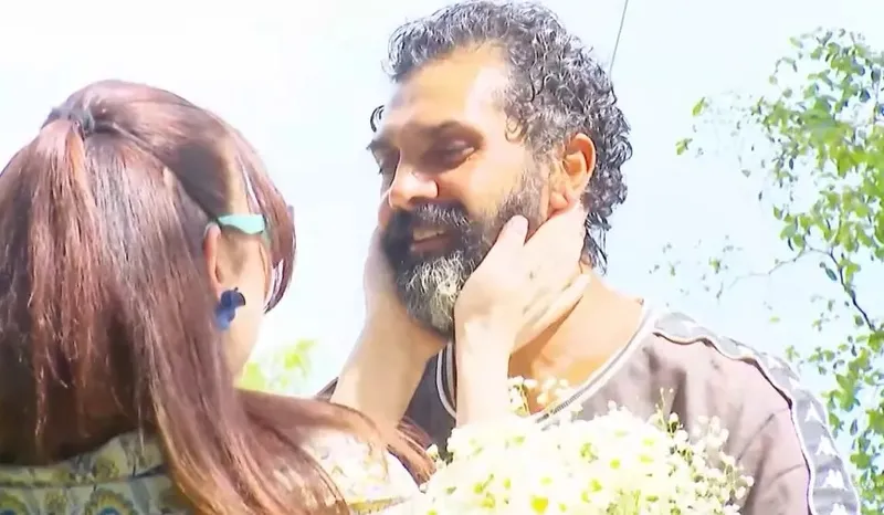 survivor-birlesme-partisi-ne-zaman-deniz-seki-ve-bayhan-bulusmasi-1775292964131.jpg Survivor birleşme partisi ne zaman? Deniz Seki ve Bayhan buluşması!-7