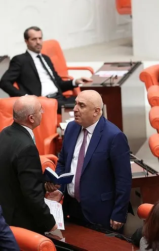 CHP'li vekil Engin Özkoç'tan 15 Temmuz'u itibarsızlaştırma girişimi