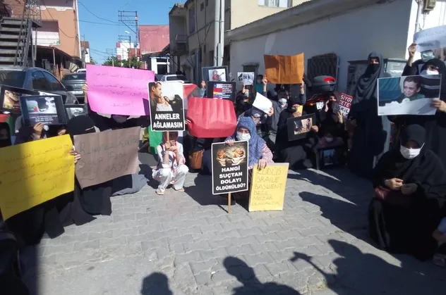 İncirlik'te İsrail protestosu yaşandı