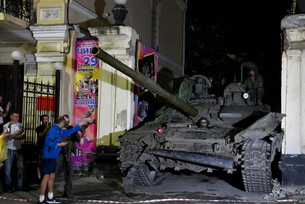 son-dakika-rusyadan-wagner-karari-tum-suclamalar-dusurulecek-silahlarini-orduya-teslim-edecekler-1687856215523.jpg Son dakika: Wagner ayaklanmasının ardından ilk kez kameralar karşısında! Rusya Devlet Başkanı Vladimir Putin: İç savaşı önledik-7