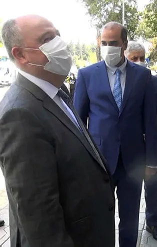 Esnaftan güldüren sözler! Vali duyunca kahkaha attı