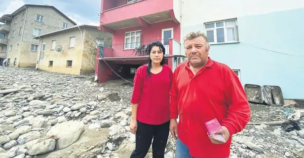 17 Ağustos depremini yaşayan ailenin peşini, felaketler bırakmadı: Depremden kaçtılar sele yakalandılar