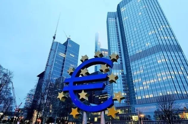 Son dakika: Avrupa Merkez Bankası faizleri sabit tuttu