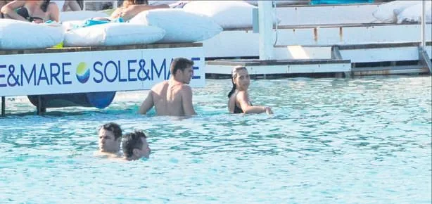 Anneden onaylı aşk!