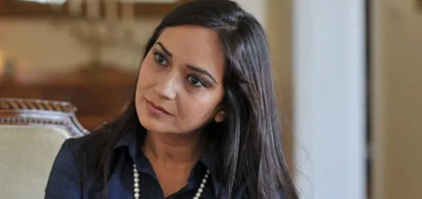 Amberin’den ’edepsizlik’ dolu köşe yazısı