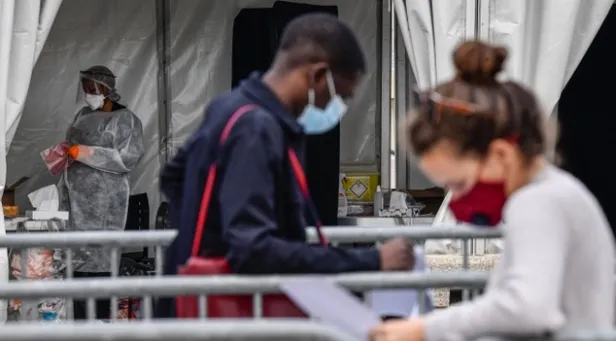 fransada-koronavirus-kaynakli-son-6-ayin-en-yuksek-gunluk-olu-sayisi-kaydedildi-1603829196633.jpg Fransa'da koronavirüs kaynaklı son 6 ayın en yüksek günlük ölü sayısı kaydedildi!-1