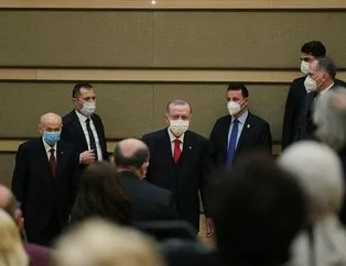 Slogan atacağınıza sanat yapın