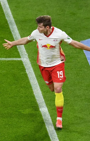 Fenerbahçe'de forvet sürprizi! Leipzig Sörloth için köşeye sıkıştı