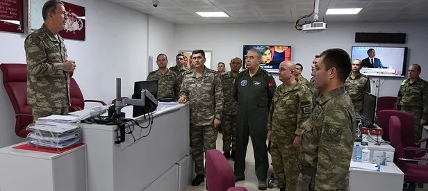 Org. Akar ve kuvvet komutanları sınır hattında