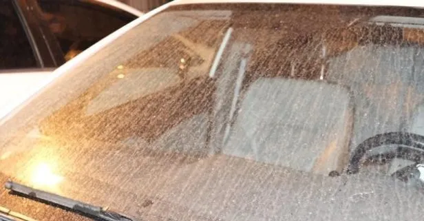 SON DAKİKA: İstanbul’da çamur yağdı vatandaş soluğu oto yıkamacılarda aldı! Meteoroloji uyardı: Çarşamba’ya kadar...