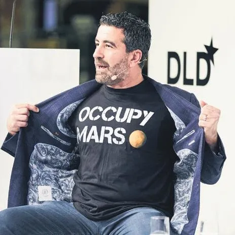 Elon Musk, yıllar önce Omelek Adası'nı kiraladı: İşçileri adeta yemek bekleyen vahşi hayvanlara dönüştürdü-3