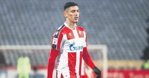 Fenerbahçe 18 yaşındaki Sırp santrfor Marko Lazetic’i almayınca Milan'a kaptırdı