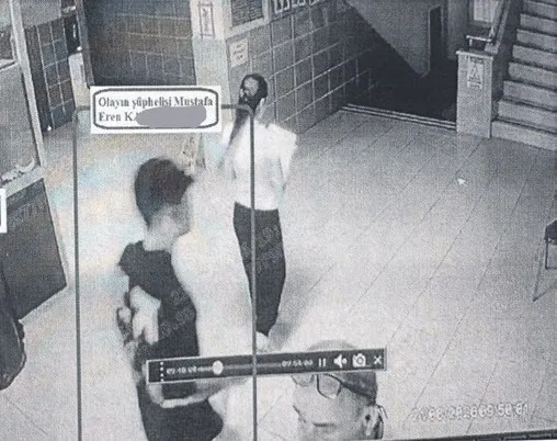 yksde-yapay-zeka-ile-kopyaya-tutuklama-1782429680147.jpeg İstanbul'da YKS sınavına gizlice telefon sokup ChatGPT ile kopya çeken şüpheli tutuklandı-2